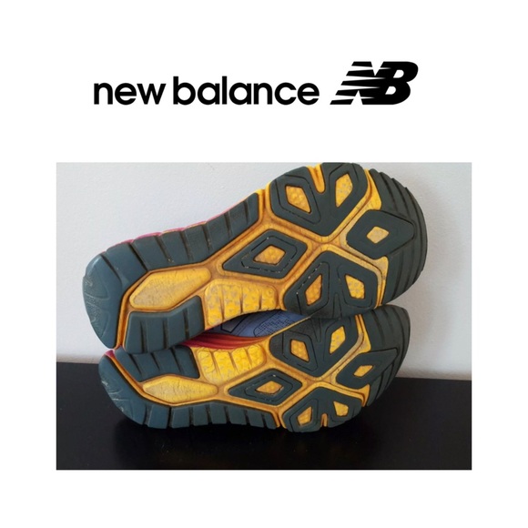 New Balance Vazee Athletic Shoes - Picture 7 of 7